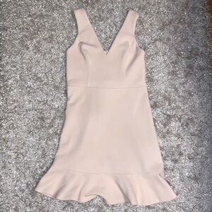 Shilla Cream Sleeveless Dress sz 6 / M